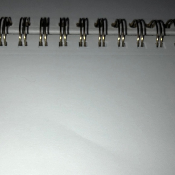 PAPER STUDIO, Premium Sketchbook with Eiffel Tower Design - Picture 4 of 7